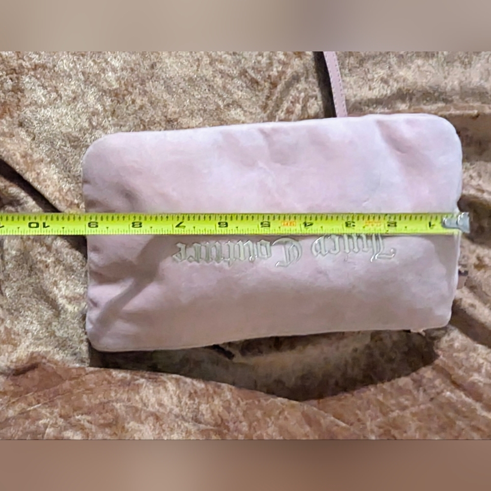 Juicy Couture Pink Cosmetic Bags Glossy Finish - Picture 11 of 13